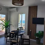 Seaview Apartment